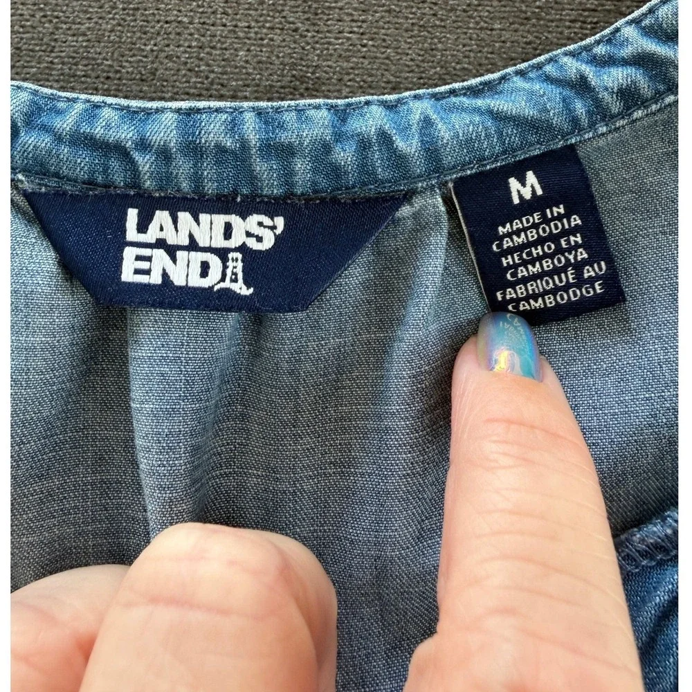 ‼️LAST CHANCE‼️
Lands' End Sleeveless Chambray Midi Dress in Light Blue - Picture 5 of 6